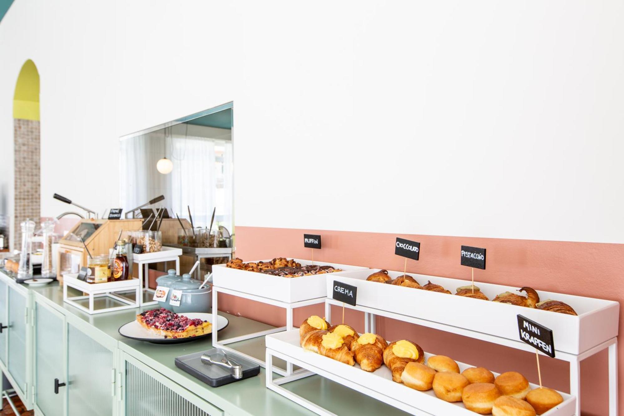 Hotel Belvedere Rimini Kültér fotó